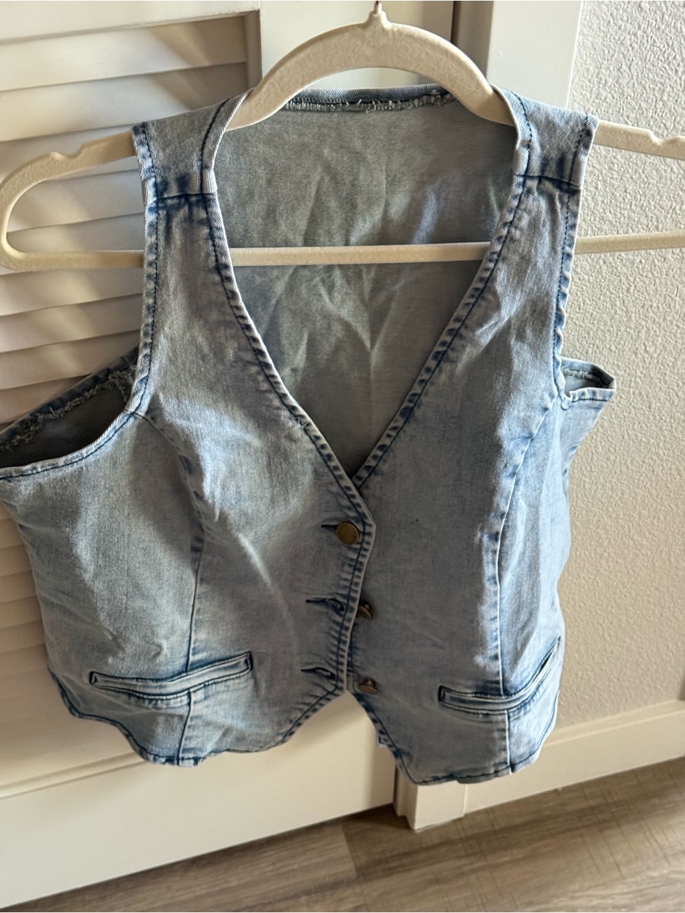 Light Acid Wash Denim Vest with Button Front